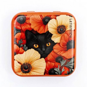 Poppy Eyes Metallic Box -...