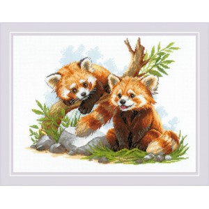 Cross stitch kit Red Panda...