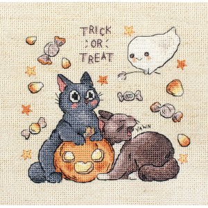 Cross stitch kit Trick Or...