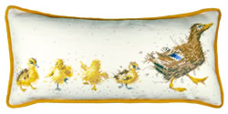 Petit Point borduurpakket Hannah Dale - Mother Duck Tapestry - Bothy Threads