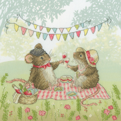Cross stitch kit Sarah Summers - Meadow Moments - Bothy Threads