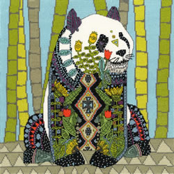 Borduurpakket Sharon Turner - Jewelled Panda - Bothy Threads