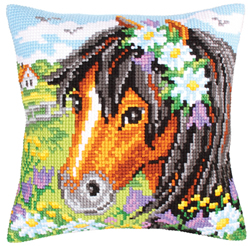 Cushion cross stitch kit Daisy Chain - Collection d'Art