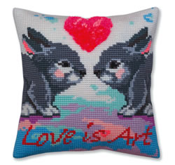 Cushion cross stitch kit Love is Art - Collection d'Art