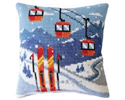 Cushion cross stitch kit Alpine Skiing - Collection d'Art