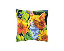 Cushion cross stitch kit Cat in Sunflowers - Collection d'Art