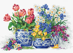 Cross stitch kit Spring flowers - Luca-S