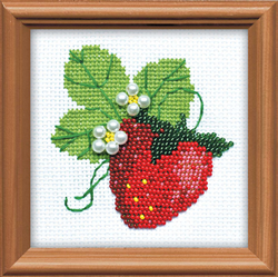 Cross Stitch Kit Garden Strawberry - RIOLIS