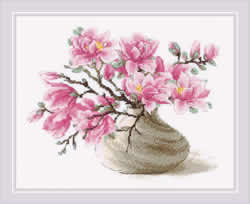 Cross stitch kit Southern Magnolia - RIOLIS