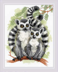 Cross stitch kit Lemurs - RIOLIS