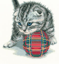 Cross stitch kit Playful kitten - RTO