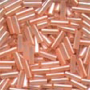 Small Bugle Beads Peach Cream - Mill Hill